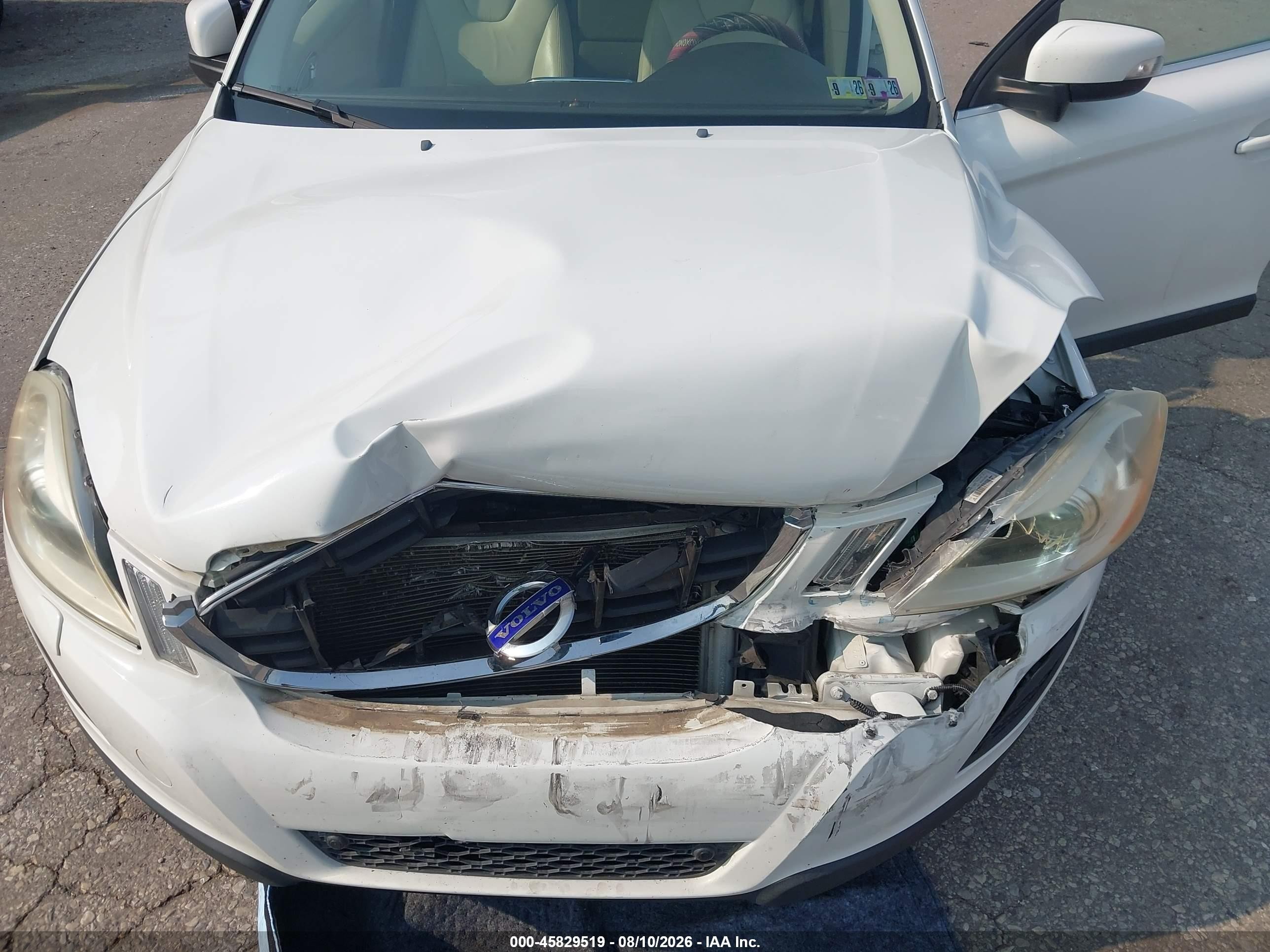 2013 Volvo Xc60 3.2 Premier White vin: YV4952DL0D2372132