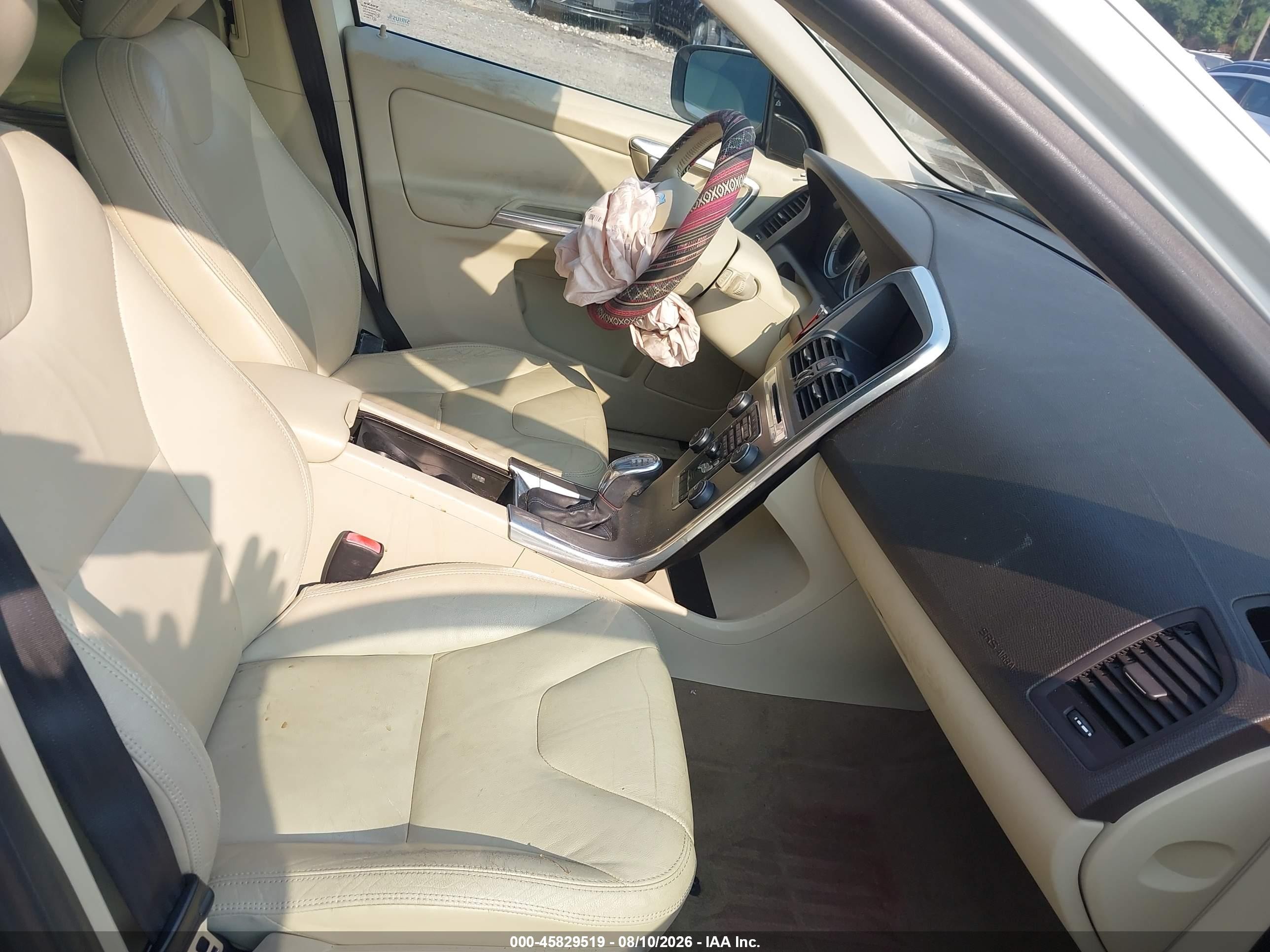 2013 Volvo Xc60 3.2 Premier White vin: YV4952DL0D2372132