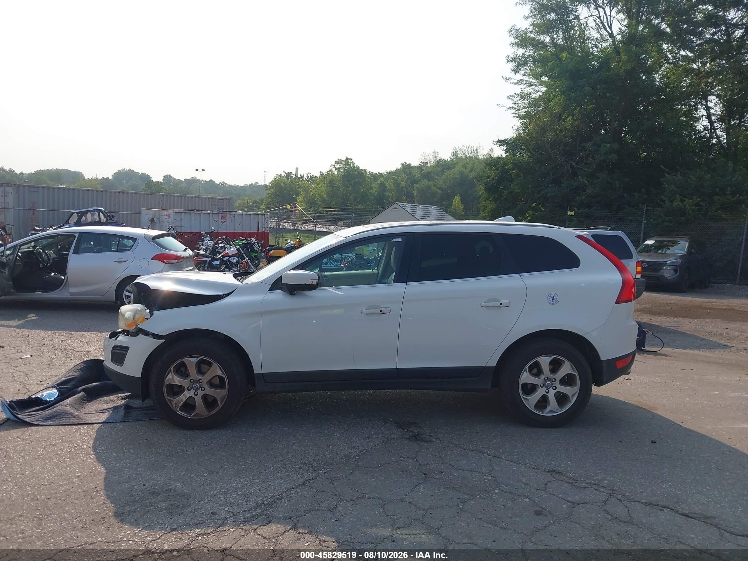 2013 Volvo Xc60 3.2 Premier White vin: YV4952DL0D2372132
