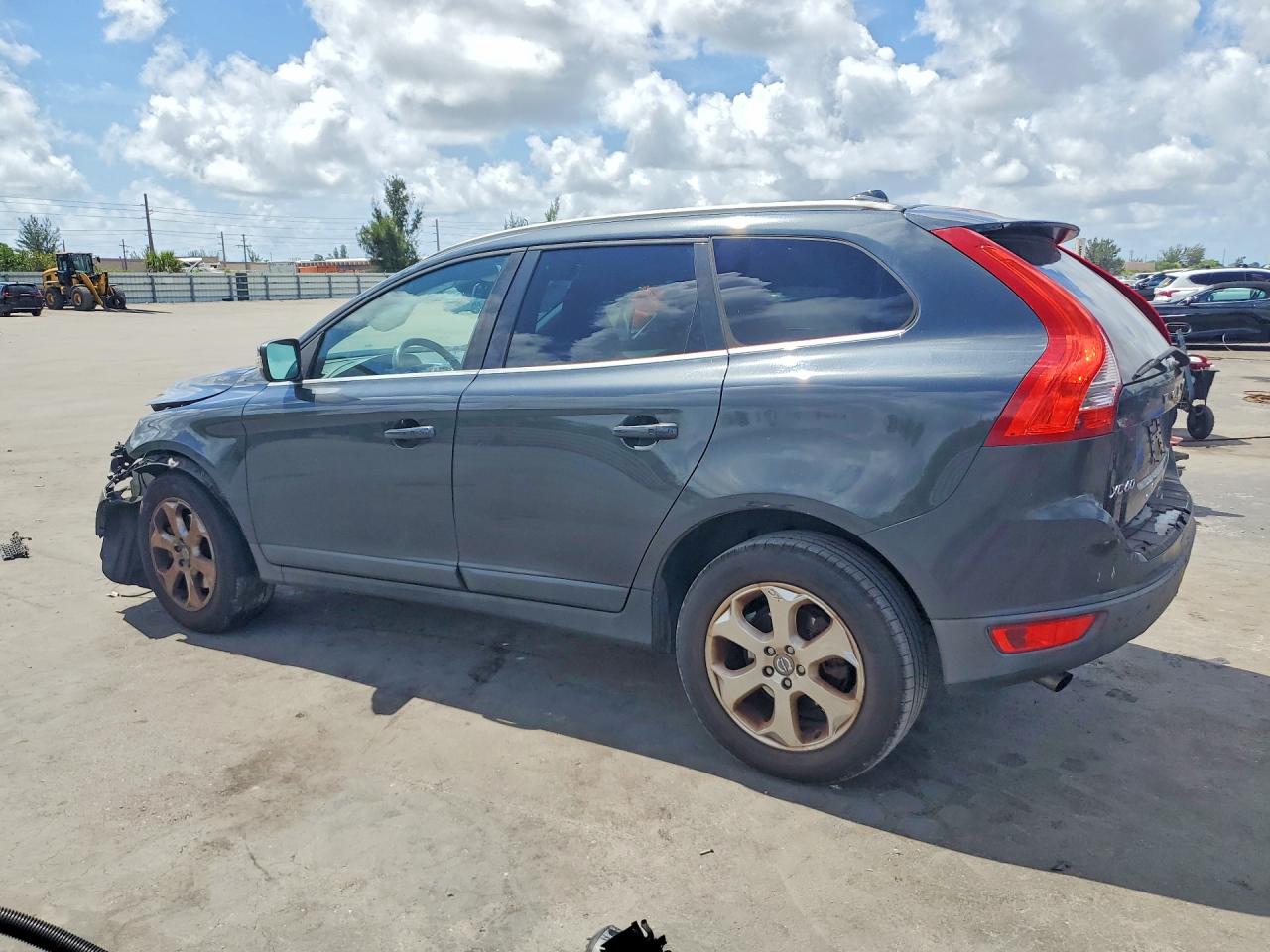 2013 Volvo Xc60 3.2 Charcoal vin: YV4952DL0D2403623