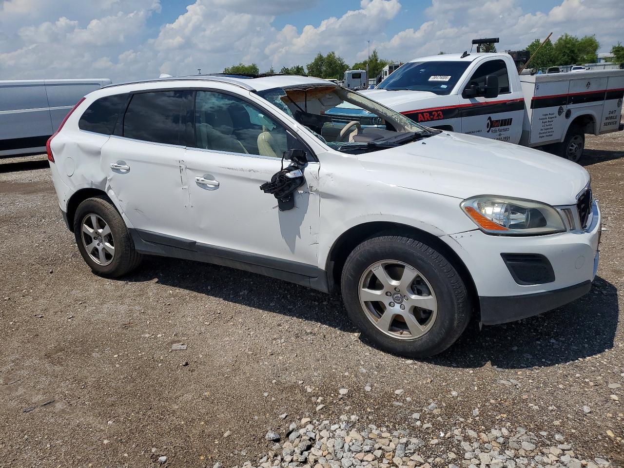 2011 Volvo Xc60 3.2 White vin: YV4952DL1B2158750
