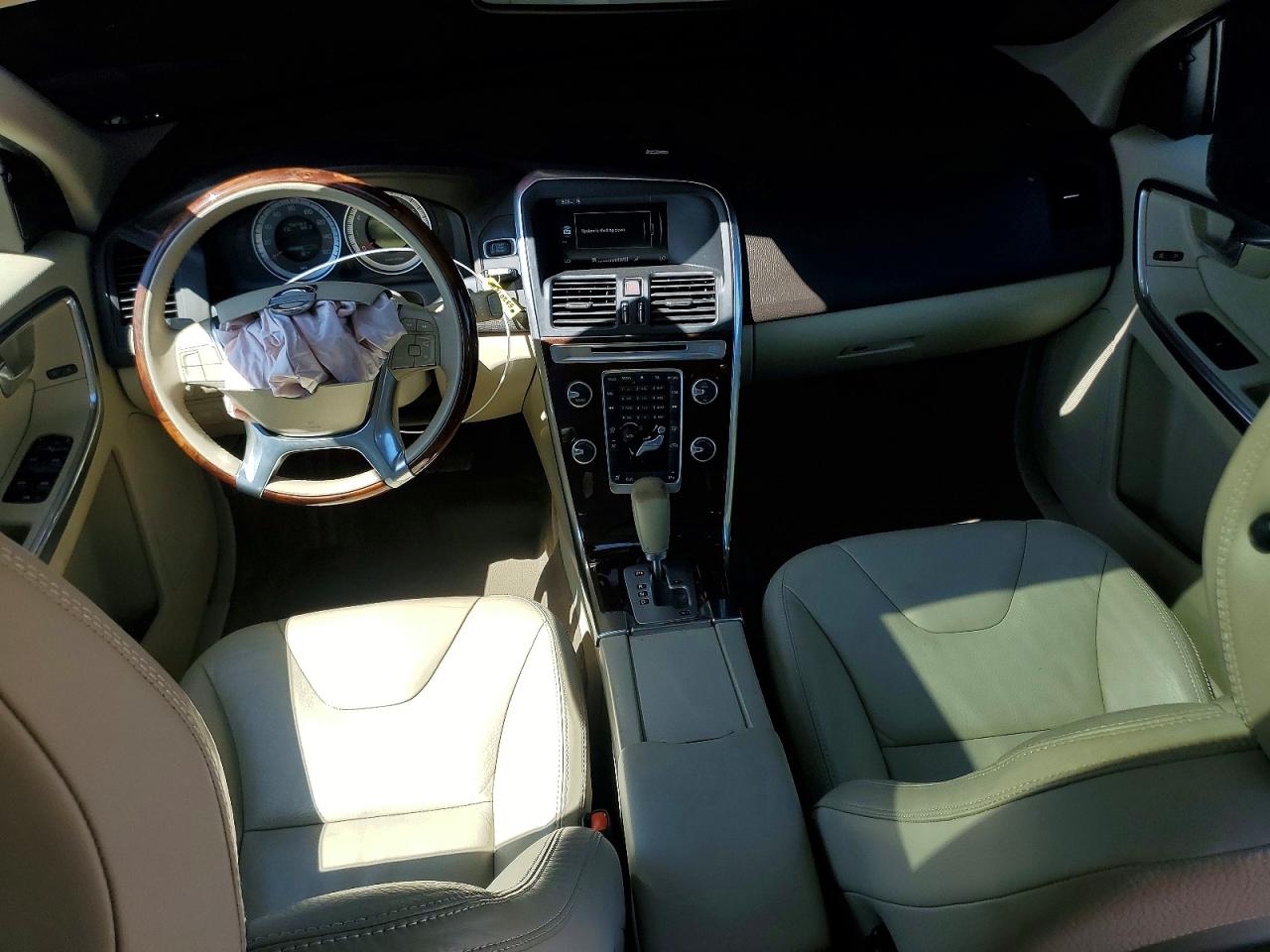 2012 Volvo Xc60 3.2 White vin: YV4952DL1C2283989