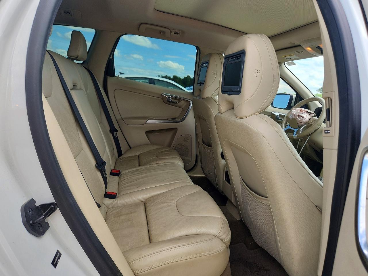 2012 Volvo Xc60 3.2 White vin: YV4952DL1C2329952