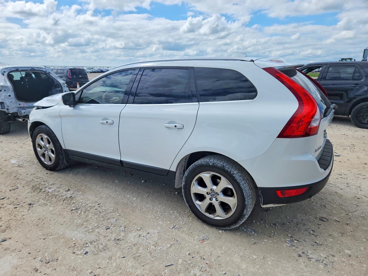 2012 Volvo Xc60 3.2 White vin: YV4952DL1C2329952