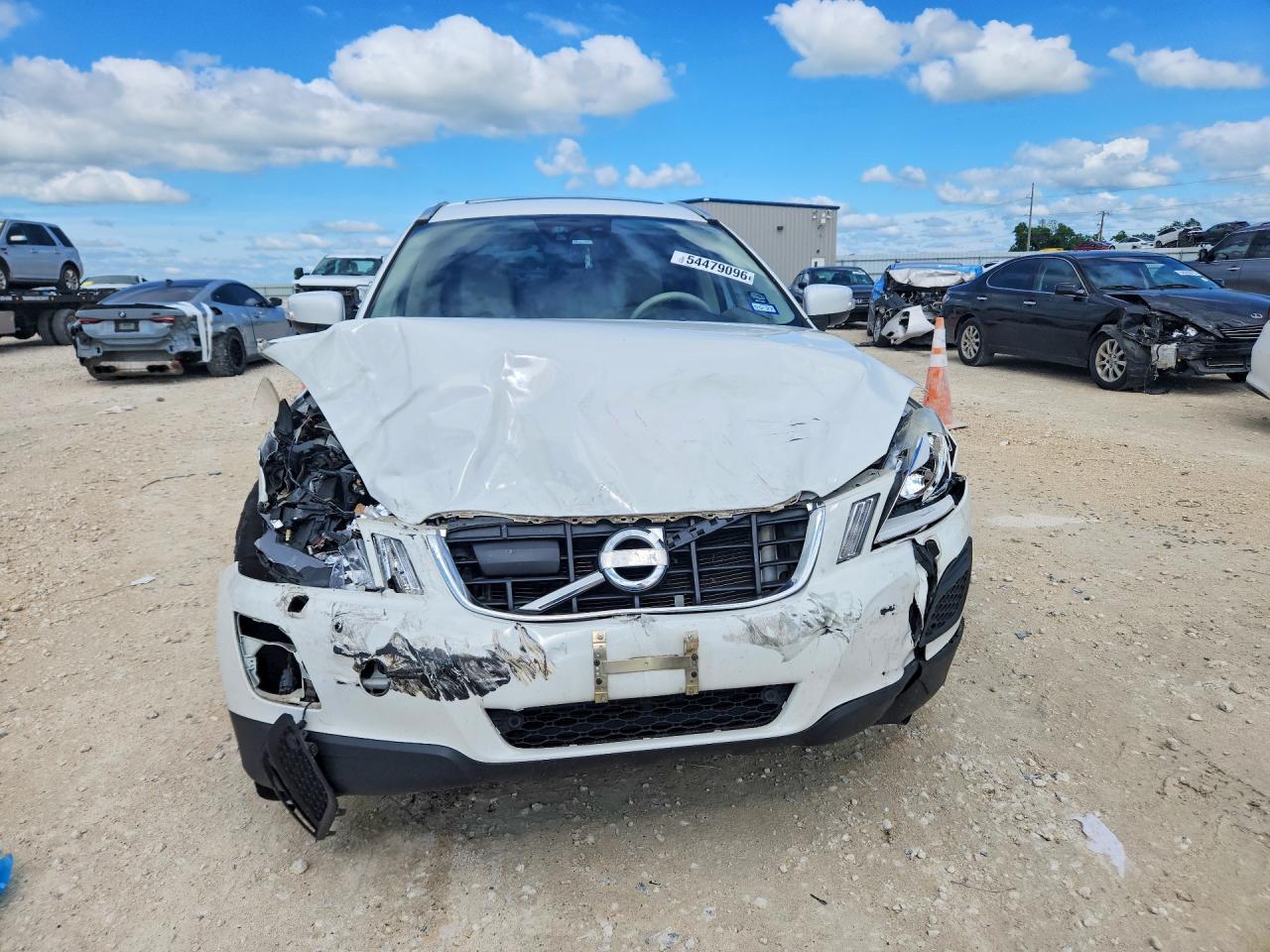 2012 Volvo Xc60 3.2 White vin: YV4952DL1C2329952