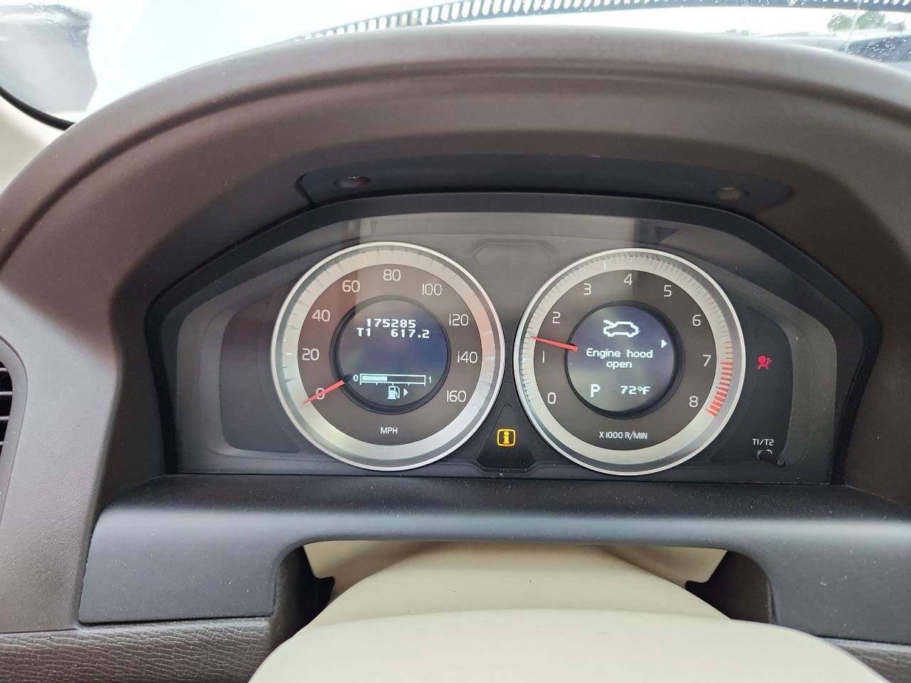 2012 Volvo Xc60 3.2 Silver vin: YV4952DL2C2347070