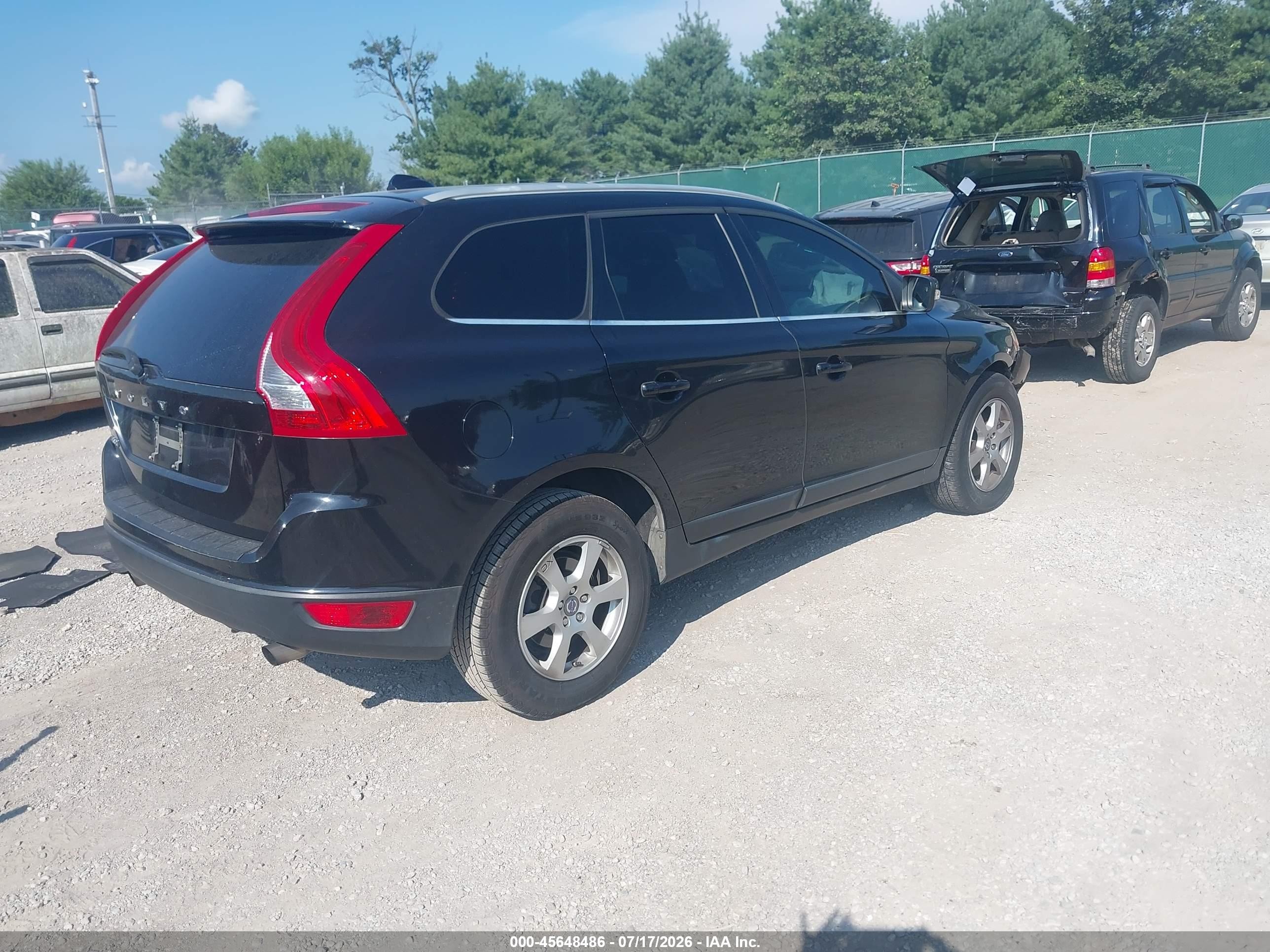 2012 Volvo Xc60 3.2/3.2 Platinum/3.2 Premier/3.2 Premier Plus Black vin: YV4952DL3C2304325