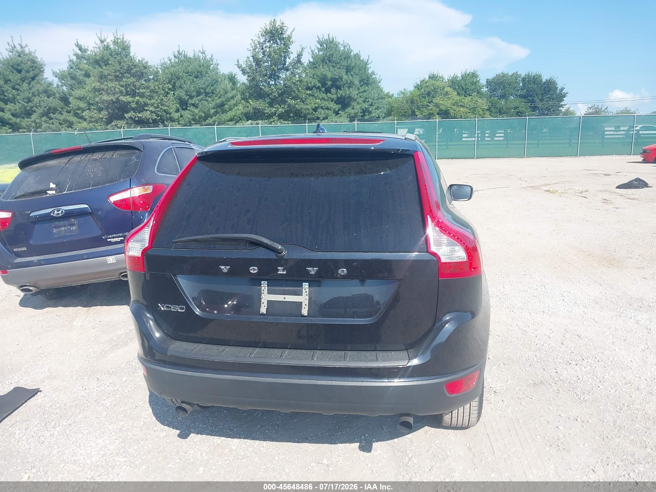 2012 Volvo Xc60 3.2/3.2 Platinum/3.2 Premier/3.2 Premier Plus Black vin: YV4952DL3C2304325