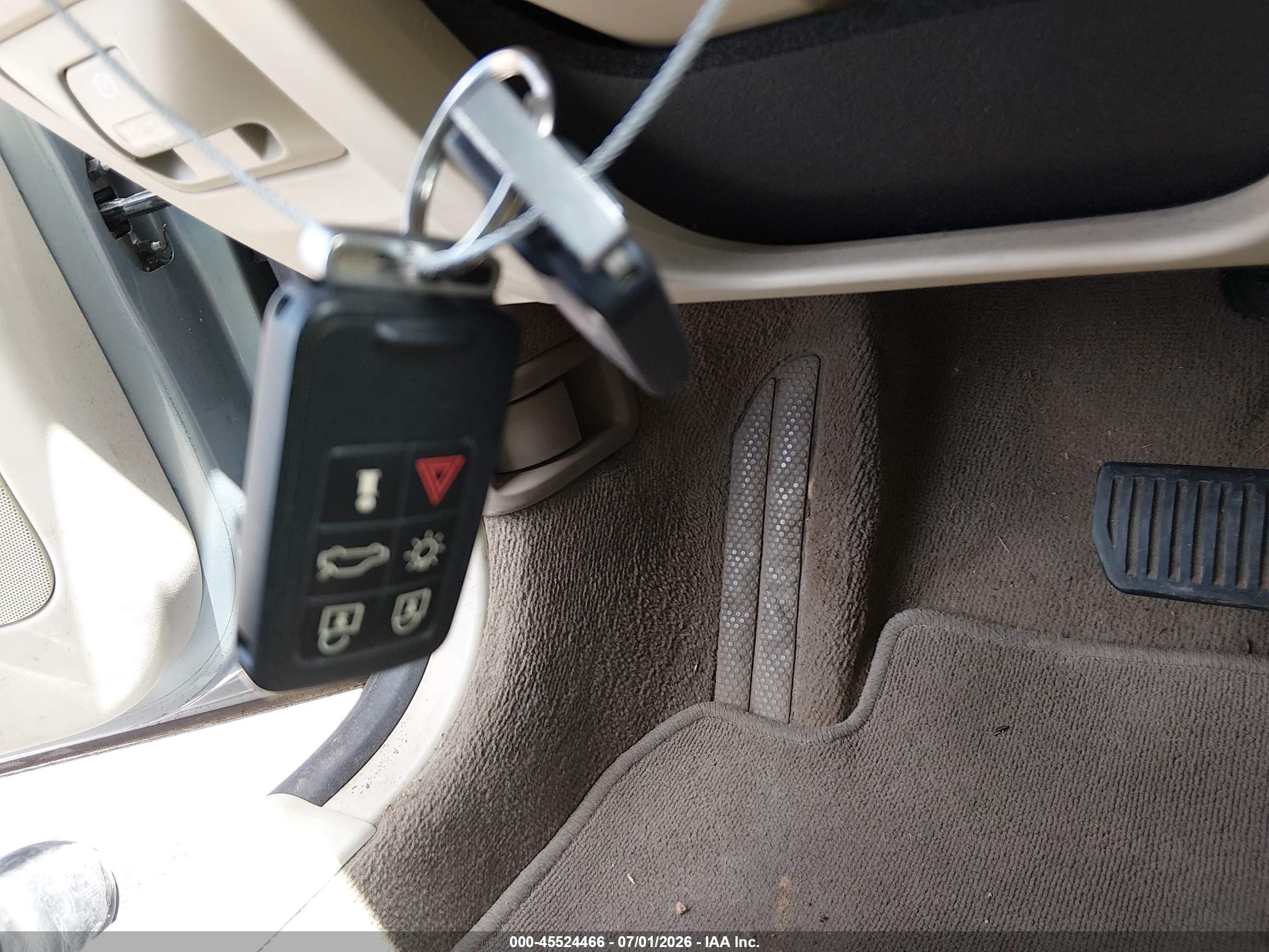 2012 Volvo Xc60 3.2/3.2 Platinum/3.2 Premier/3.2 Premier Plus Серебряный vin: YV4952DL3C2322128