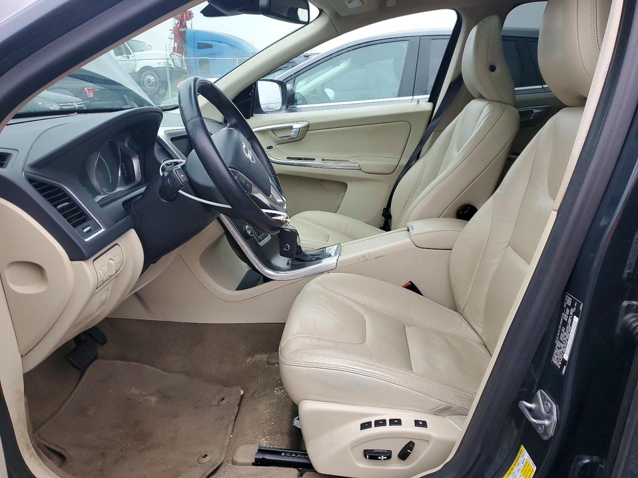 2014 Volvo Xc60 3.2 Черный vin: YV4952DL3E2520047