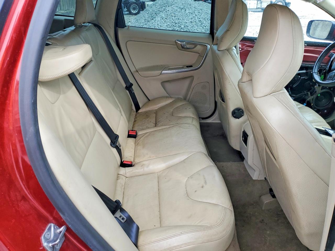 2014 Volvo Xc60 3.2 Red vin: YV4952DL3E2520193