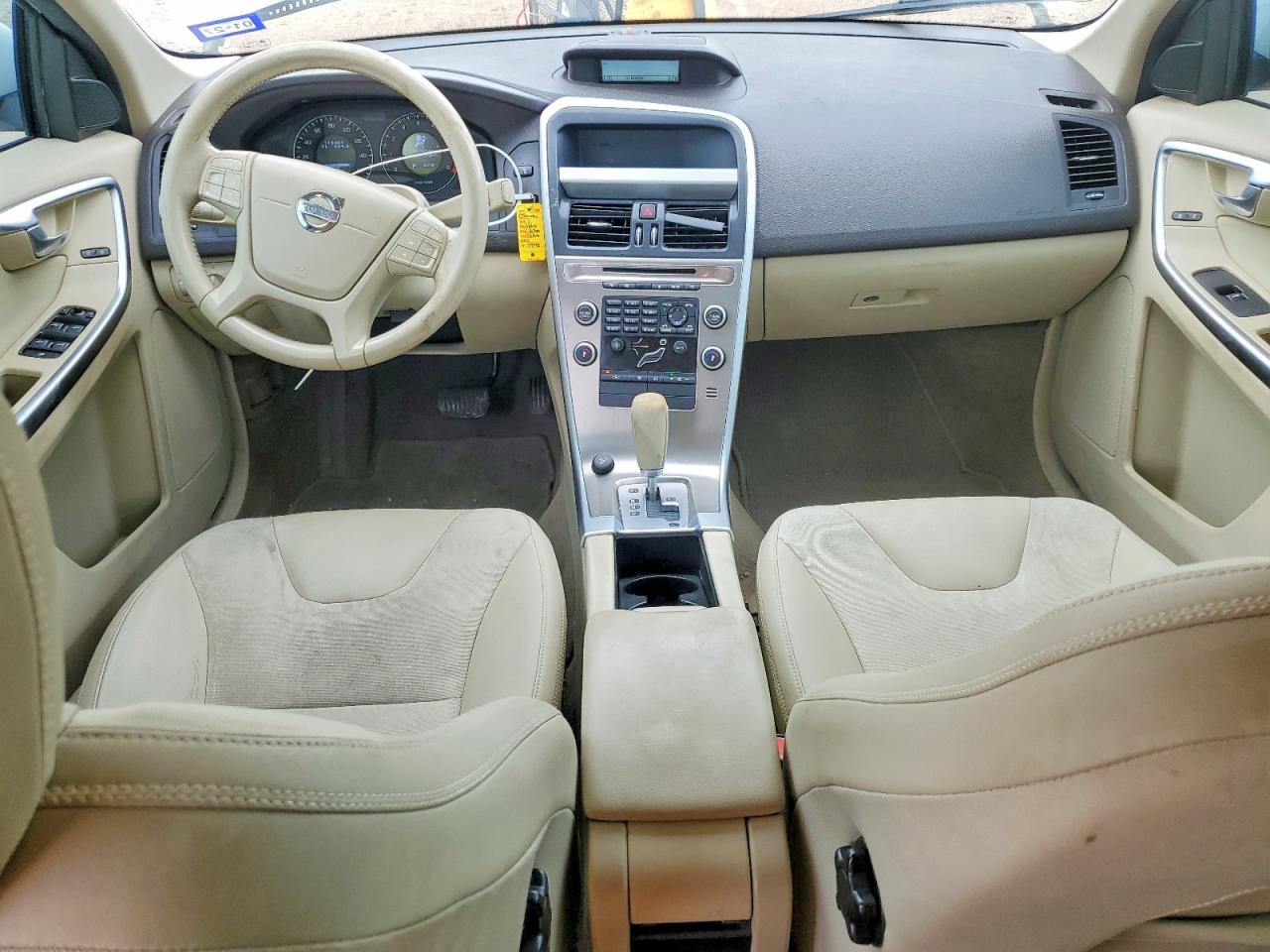 2011 Volvo Xc60 3.2 White vin: YV4952DL4B2147998