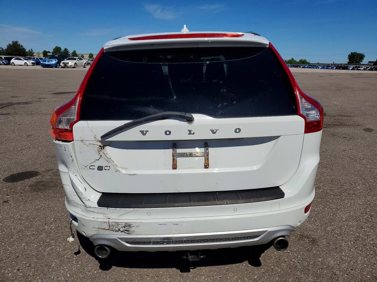2011 Volvo Xc60 3.2 Белый vin: YV4952DL4B2213966