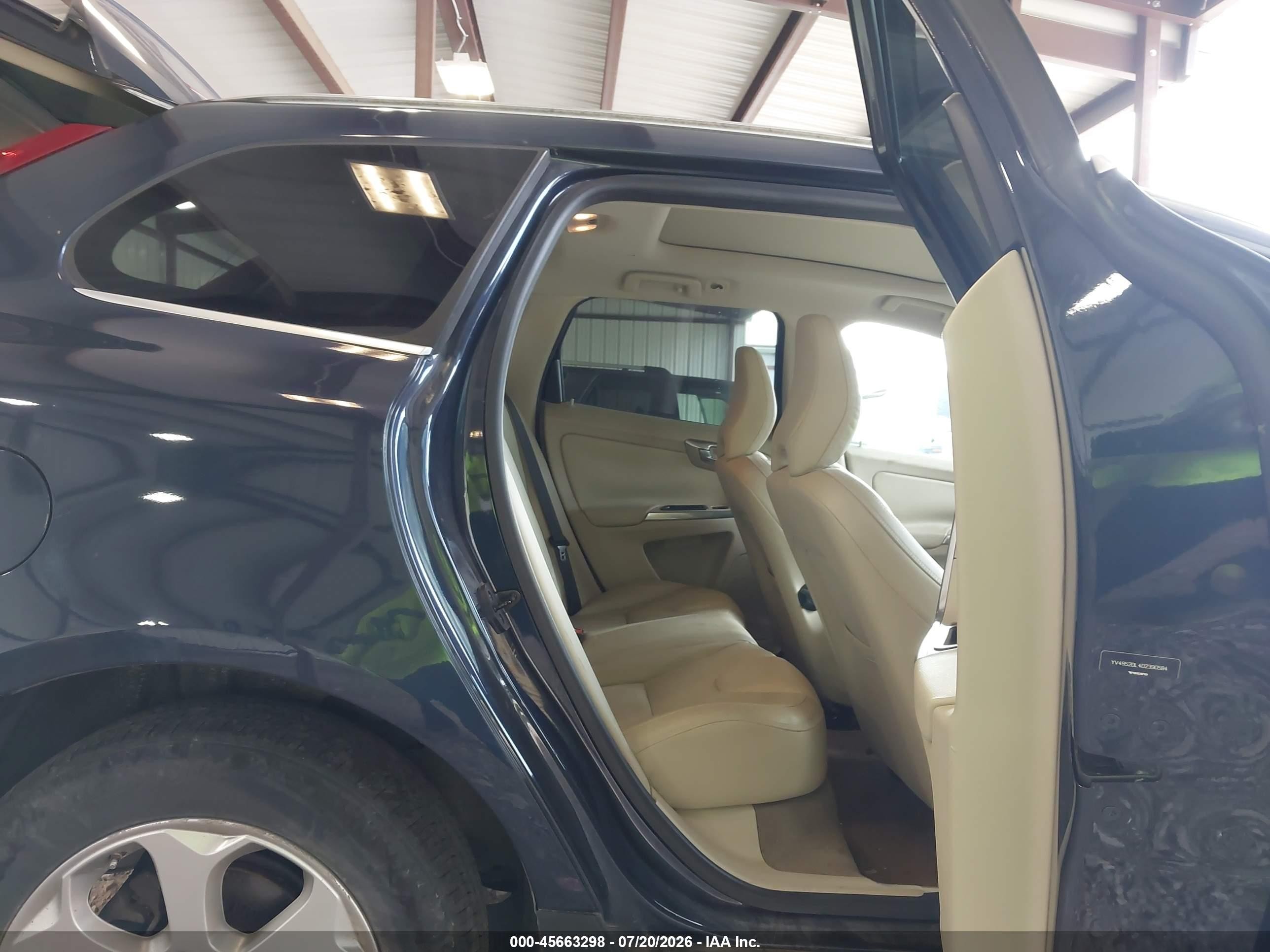 2013 Volvo Xc60 3.2 Premier Blue vin: YV4952DL4D2390584