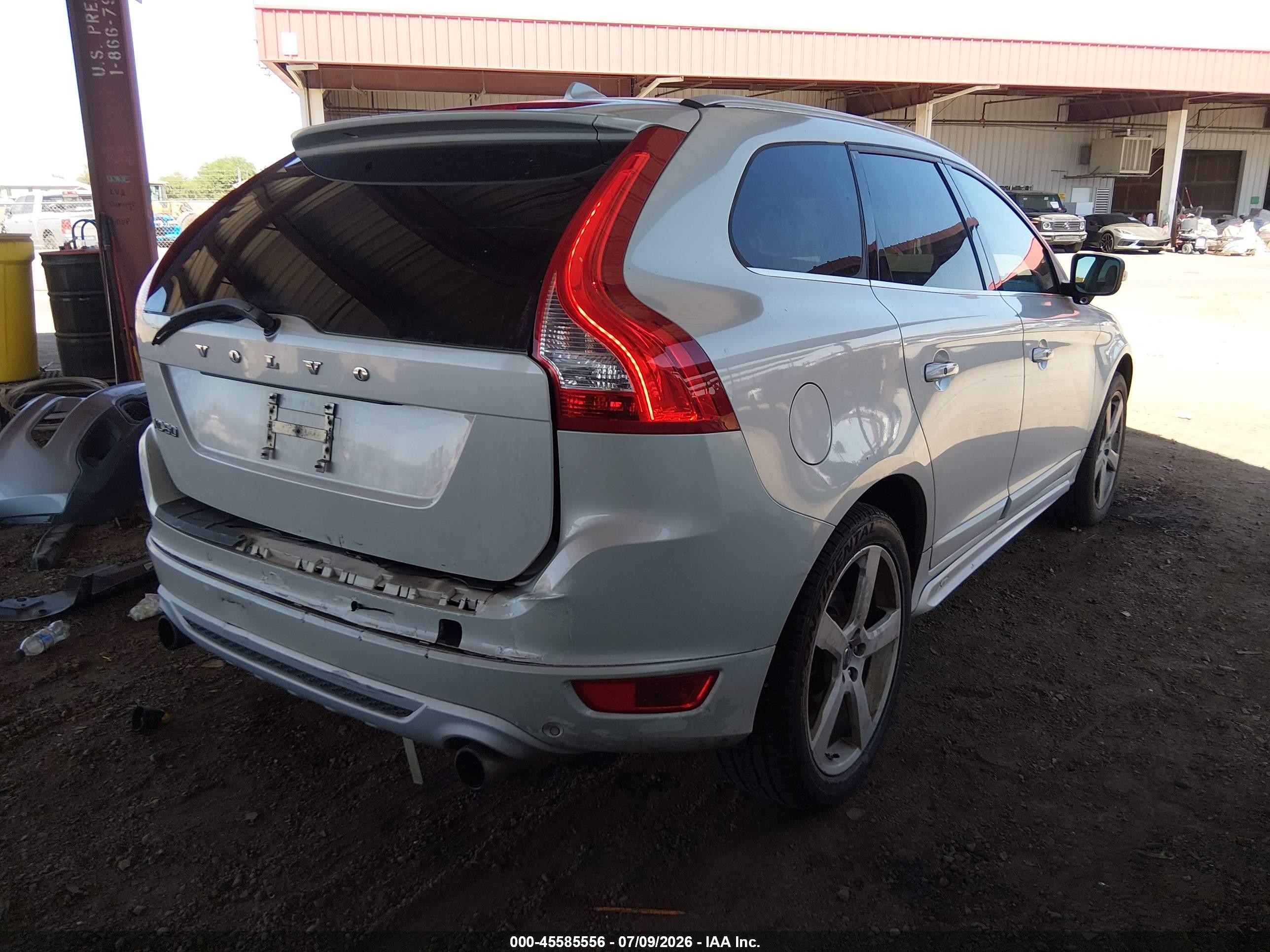 2011 Volvo Xc60 3.2 Cream vin: YV4952DL5B2192299