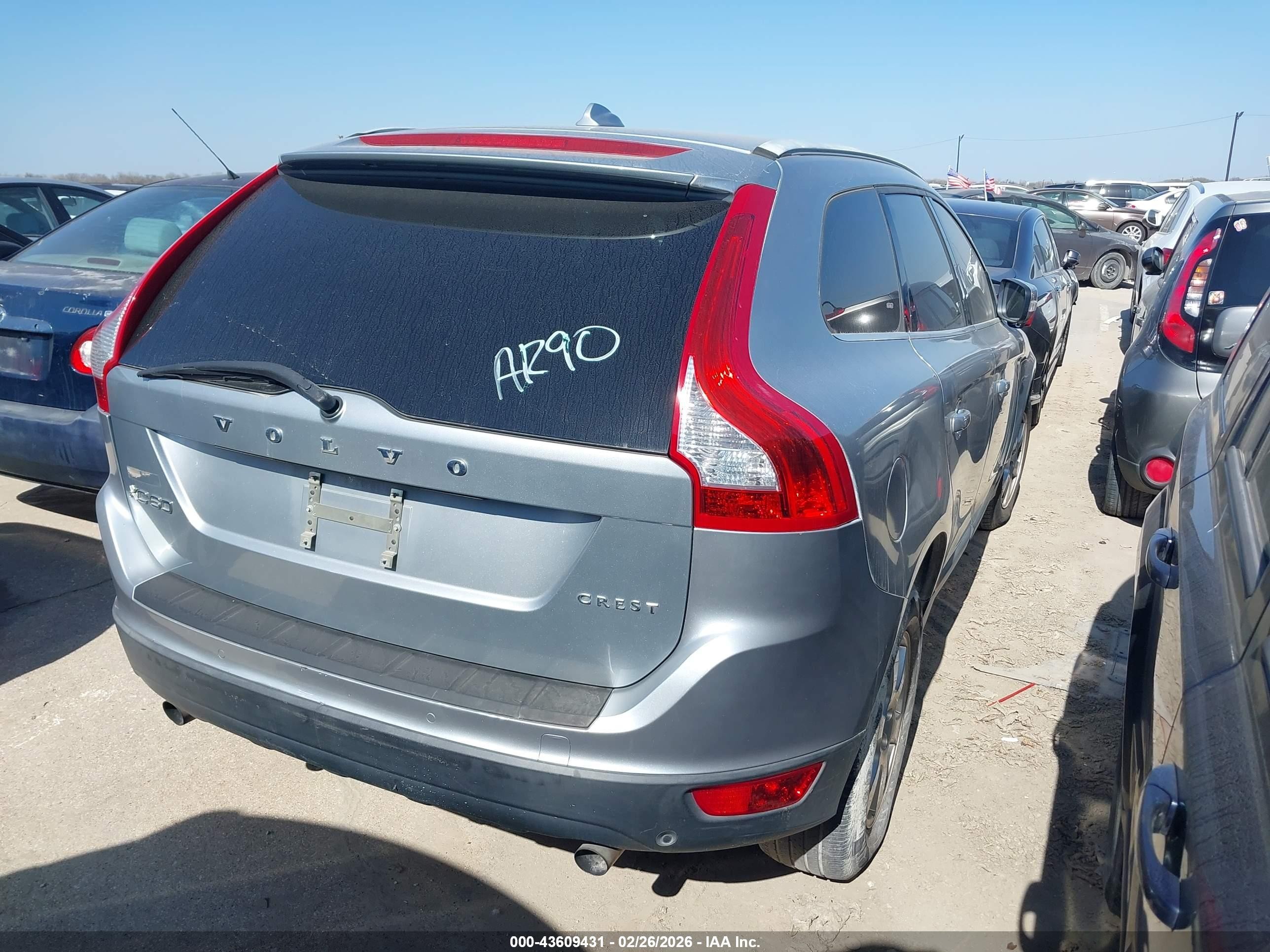 2011 Volvo Xc60 3.2/3.2 R-design Синий vin: YV4952DL5B2221414