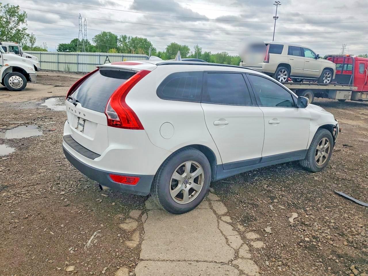 2012 Volvo Xc60 3.2 White vin: YV4952DL5C2301152