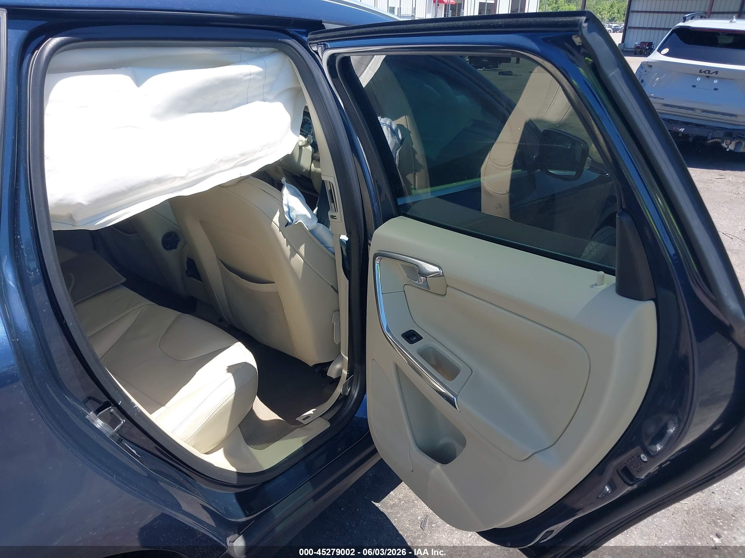 2013 Volvo Xc60 3.2/3.2 Platinum/3.2 Premier/3.2 Premier Plus Синий vin: YV4952DL5D2413127
