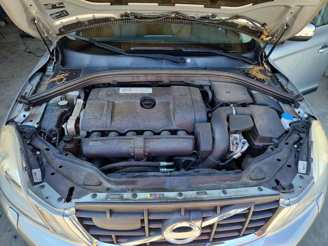 2013 Volvo Xc60 3.2 Silver vin: YV4952DL5D2427948