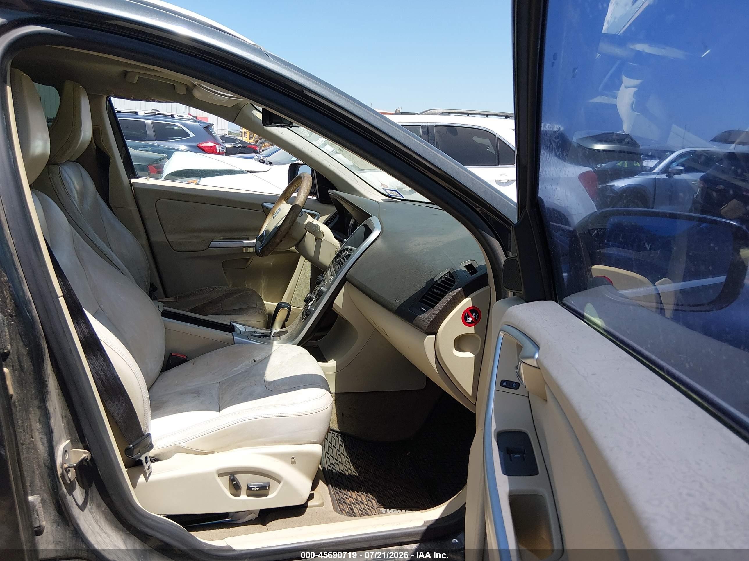 2011 Volvo Xc60 3.2 Blue vin: YV4952DL6B2191386