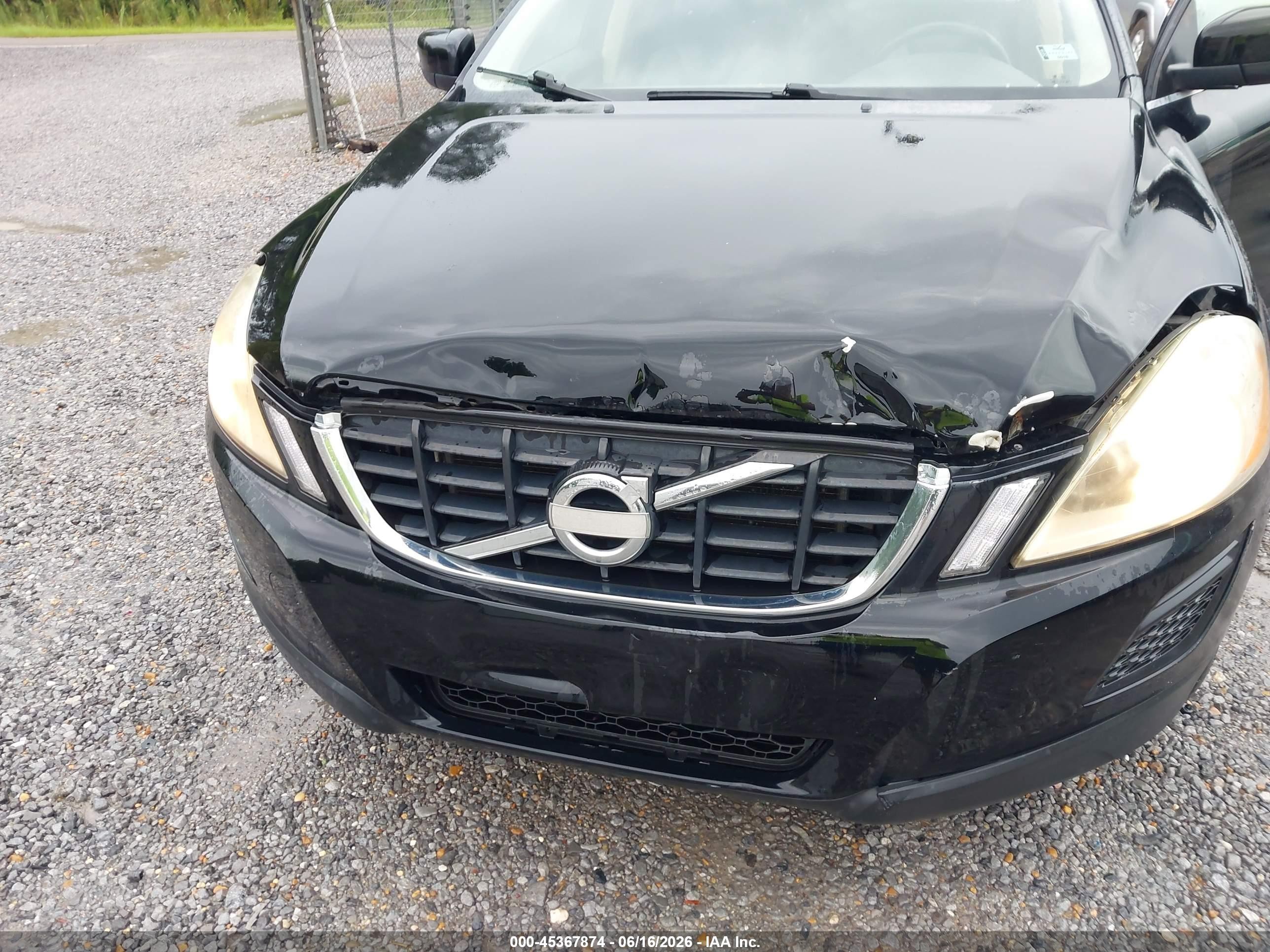 2011 Volvo Xc60 3.2 Черный vin: YV4952DL6B2198838