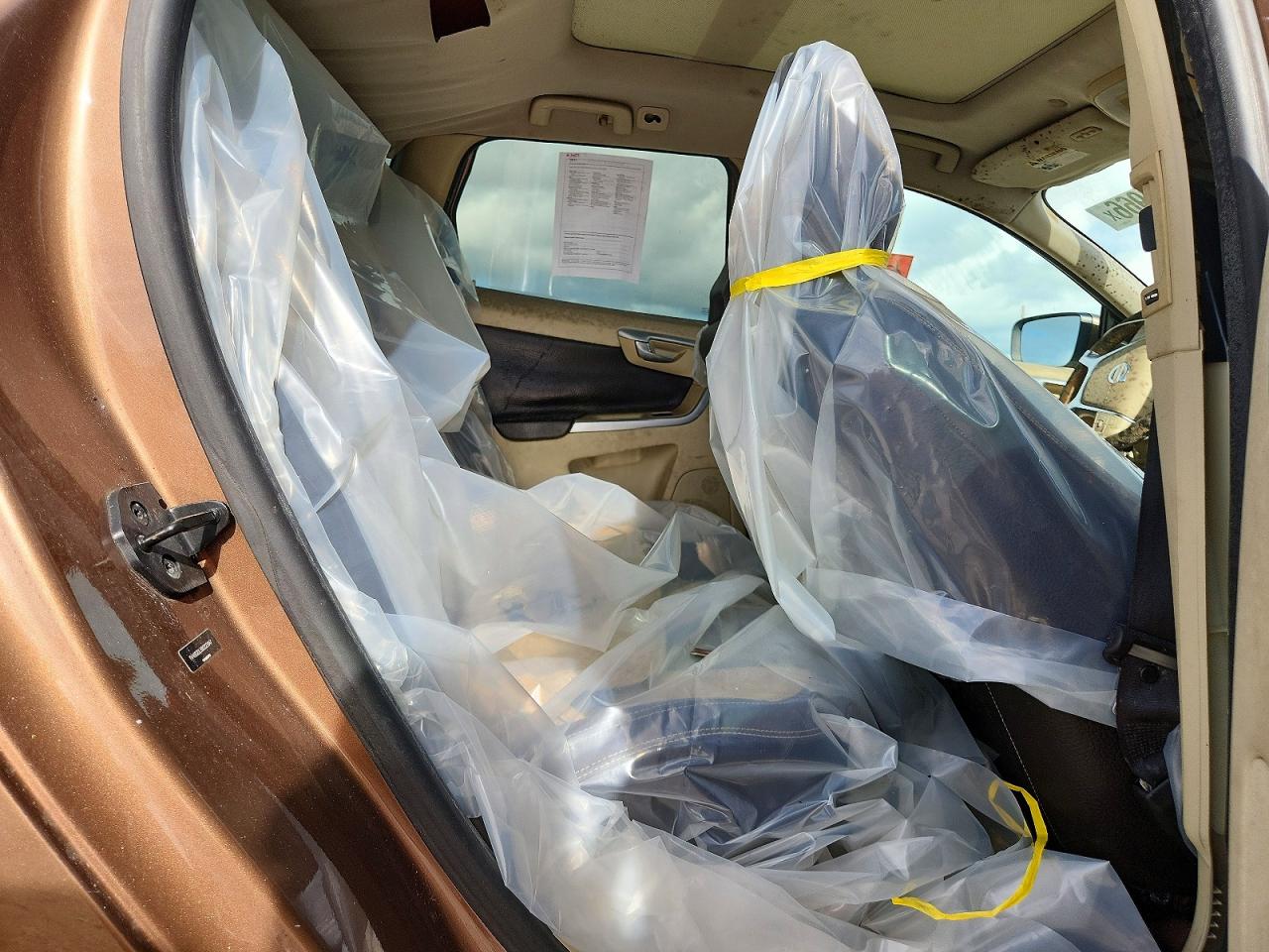 2011 Volvo Xc60 3.2 Коричневый vin: YV4952DL6B2223947