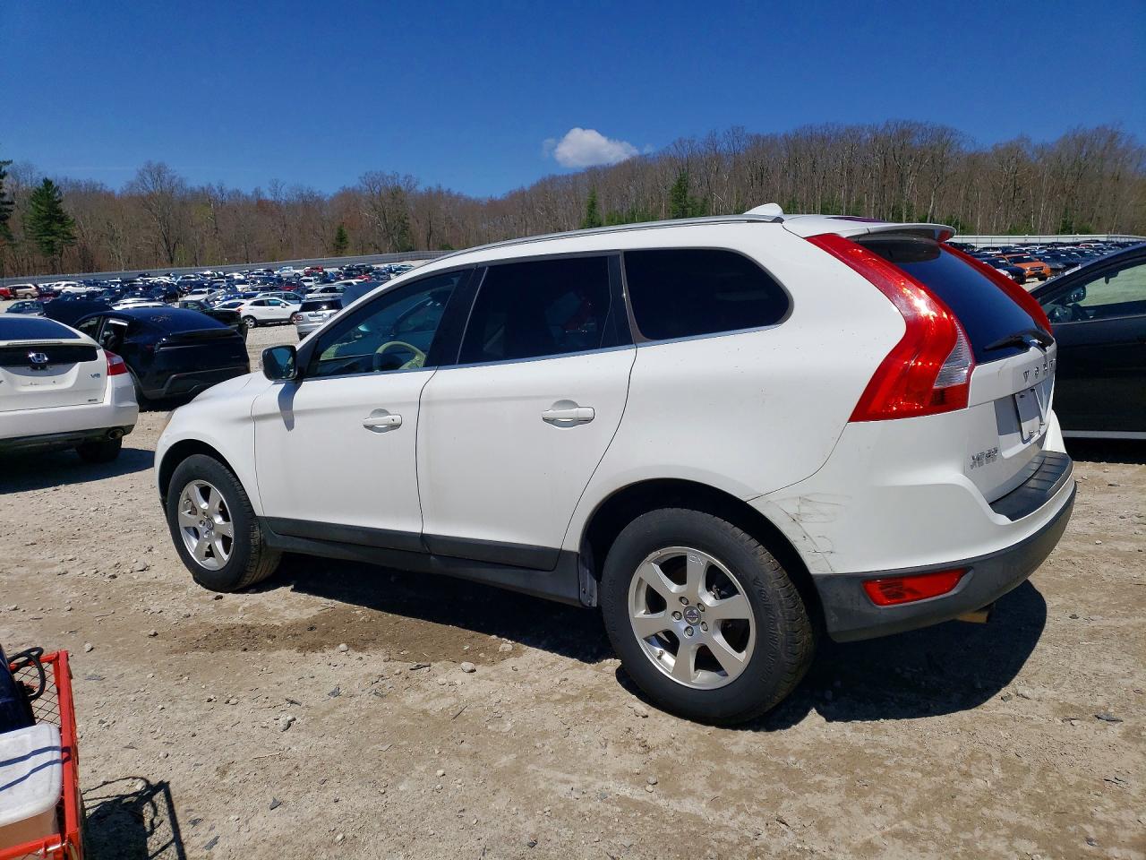 2012 Volvo Xc60 3.2 White vin: YV4952DL6C2242547