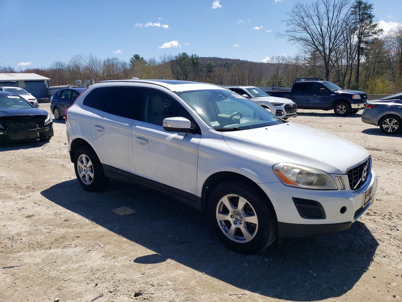 2012 Volvo Xc60 3.2 White vin: YV4952DL6C2242547