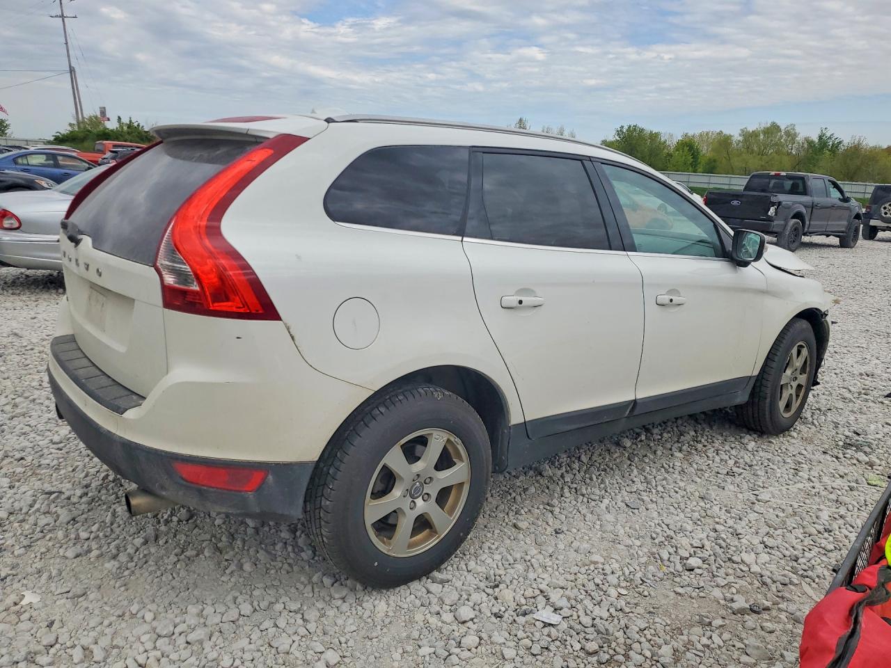 2012 Volvo Xc60 3.2 White vin: YV4952DL6C2332992