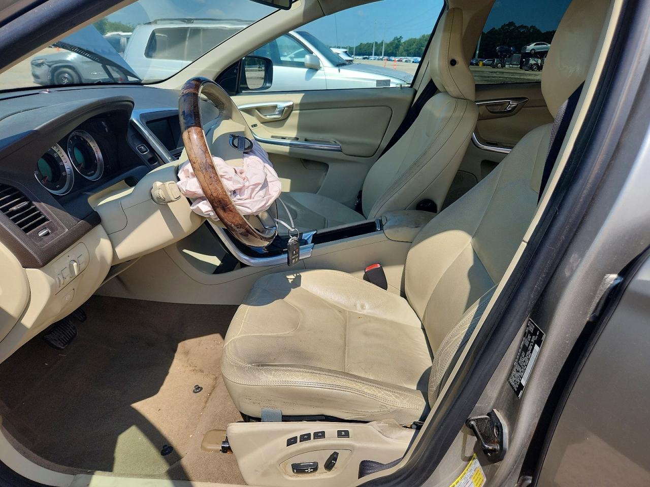 2013 Volvo Xc60 3.2 Silver vin: YV4952DL8D2409427