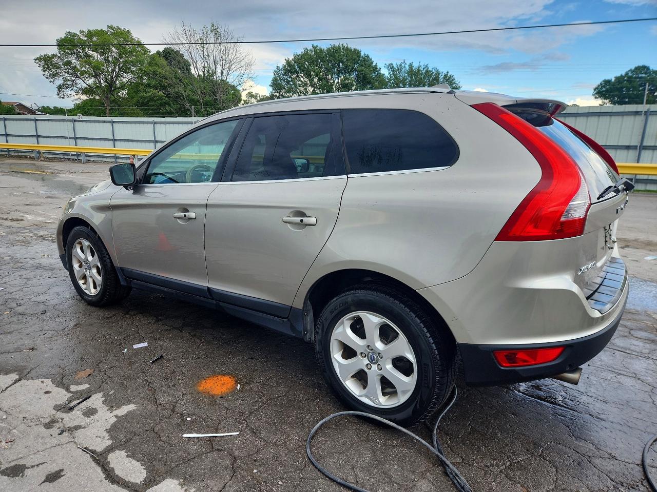 2013 Volvo Xc60 3.2 Silver vin: YV4952DL8D2452018