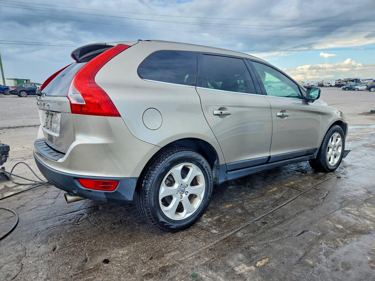 2013 Volvo Xc60 3.2 Silver vin: YV4952DL8D2452018