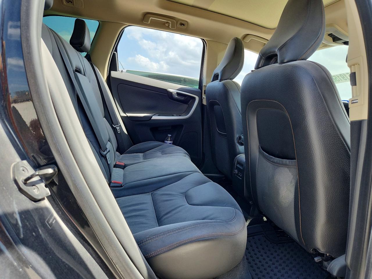 2011 Volvo Xc60 3.2 Black vin: YV4952DLXB2201918