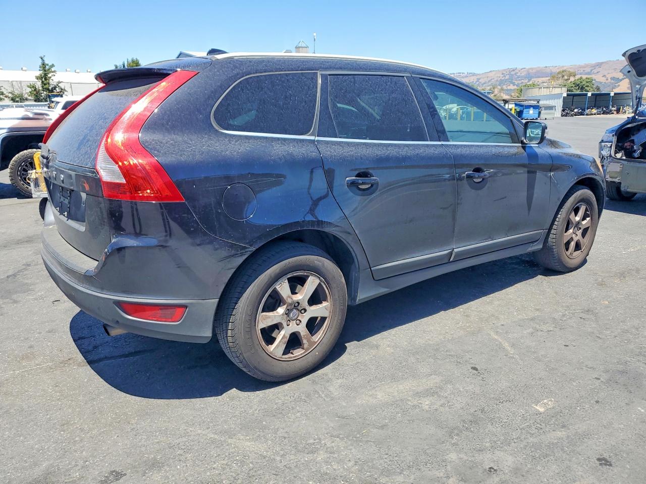2012 Volvo Xc60 3.2 Черный vin: YV4952DLXC2284462