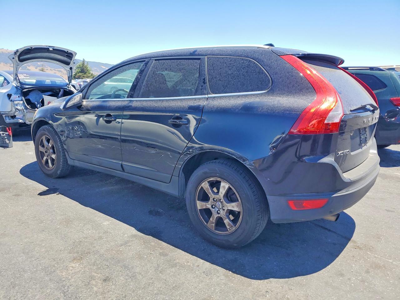 2012 Volvo Xc60 3.2 Черный vin: YV4952DLXC2284462