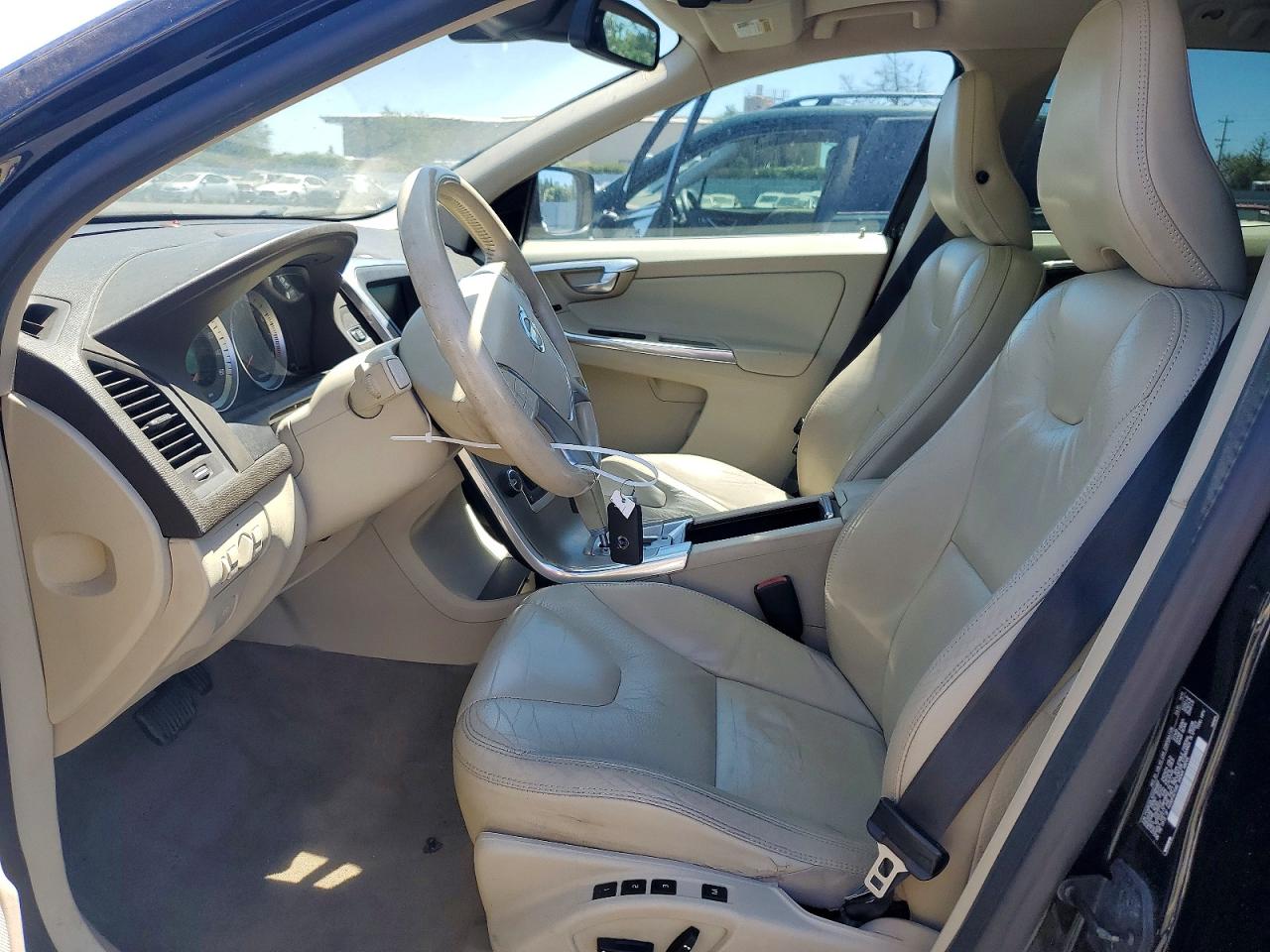 2012 Volvo Xc60 3.2 Черный vin: YV4952DLXC2284462