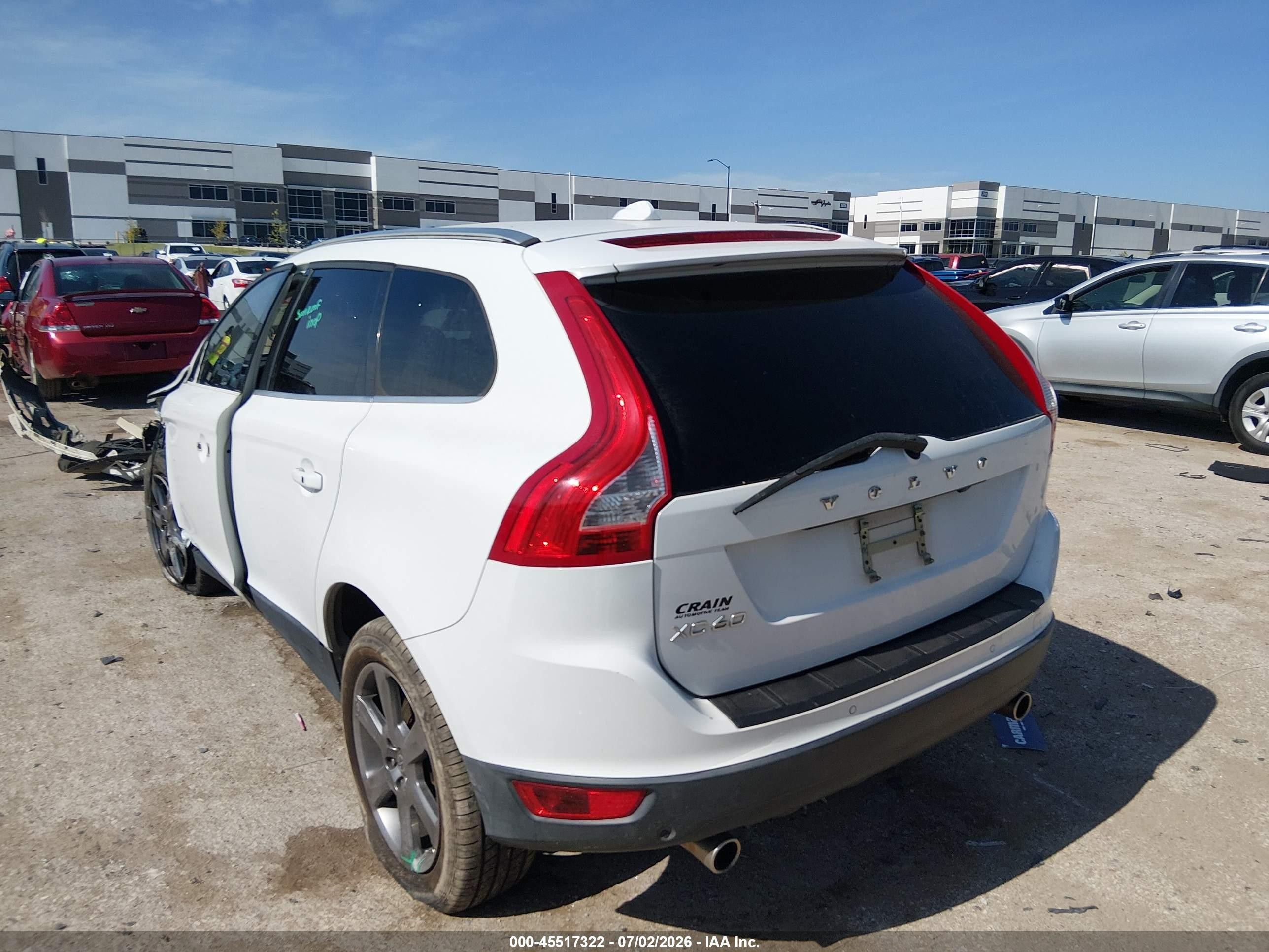 2013 Volvo Xc60 3.2 Platinum White vin: YV4952DLXD2454031