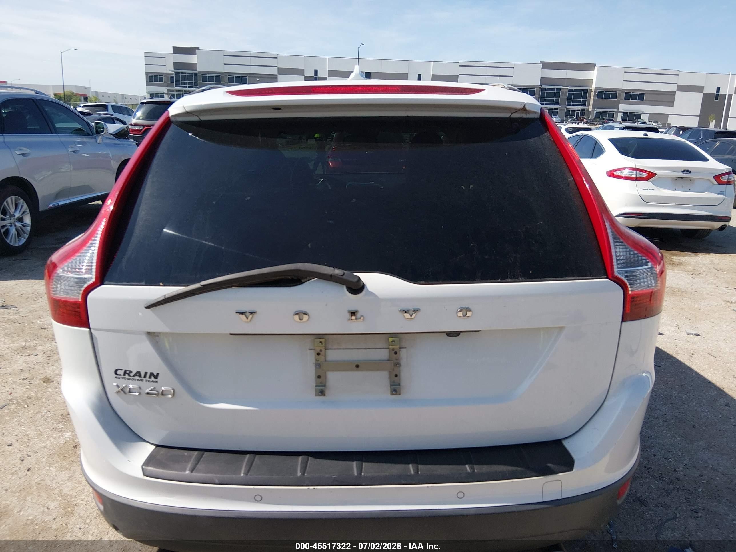 2013 Volvo Xc60 3.2 Platinum White vin: YV4952DLXD2454031