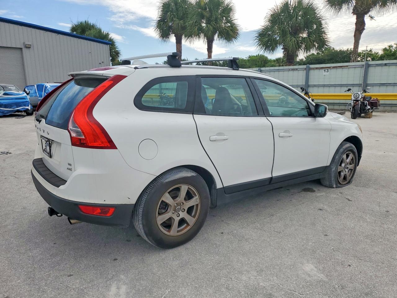 2011 Volvo Xc60 3.2 White vin: YV4952DZ2B2222296