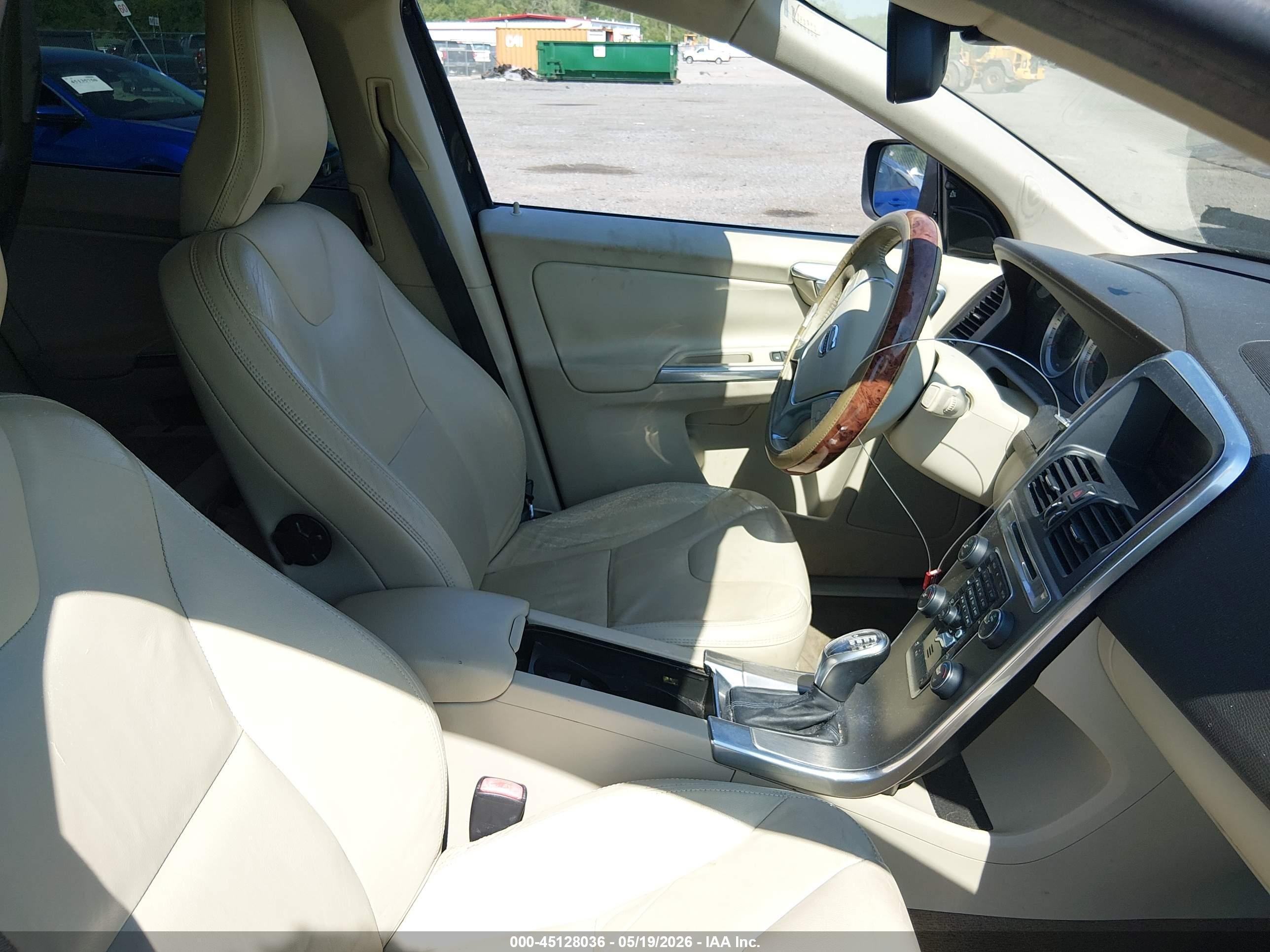 2013 Volvo Xc60 3.2 Platinum Black vin: YV4952DZ2D2385730