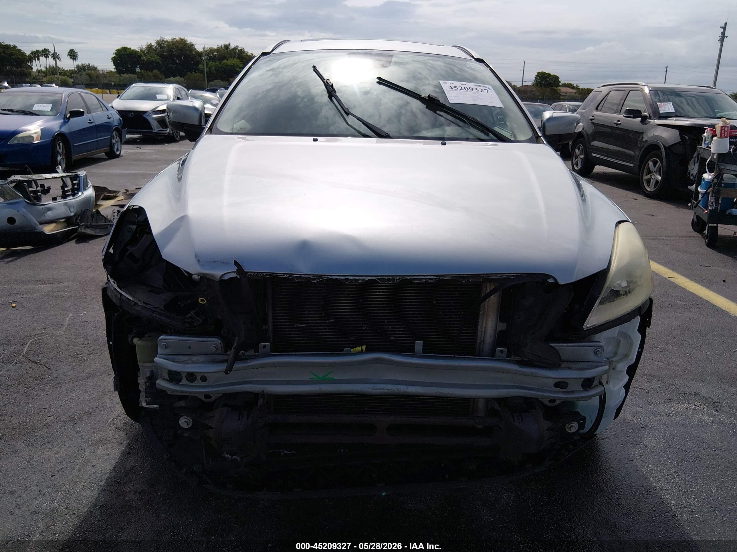 2013 Volvo Xc60 3.2 Premier Silver vin: YV4952DZ2D2407564