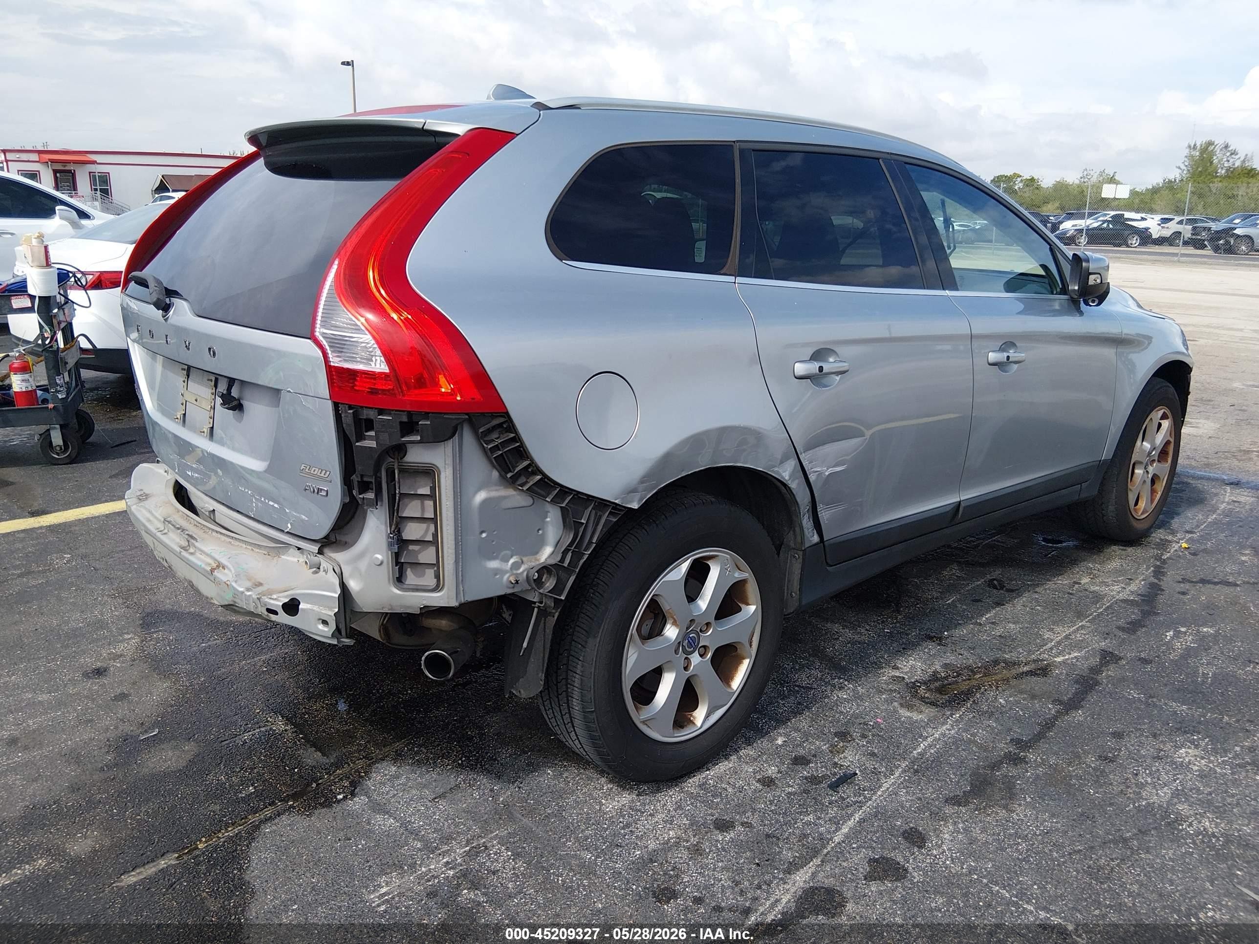 2013 Volvo Xc60 3.2 Premier Silver vin: YV4952DZ2D2407564