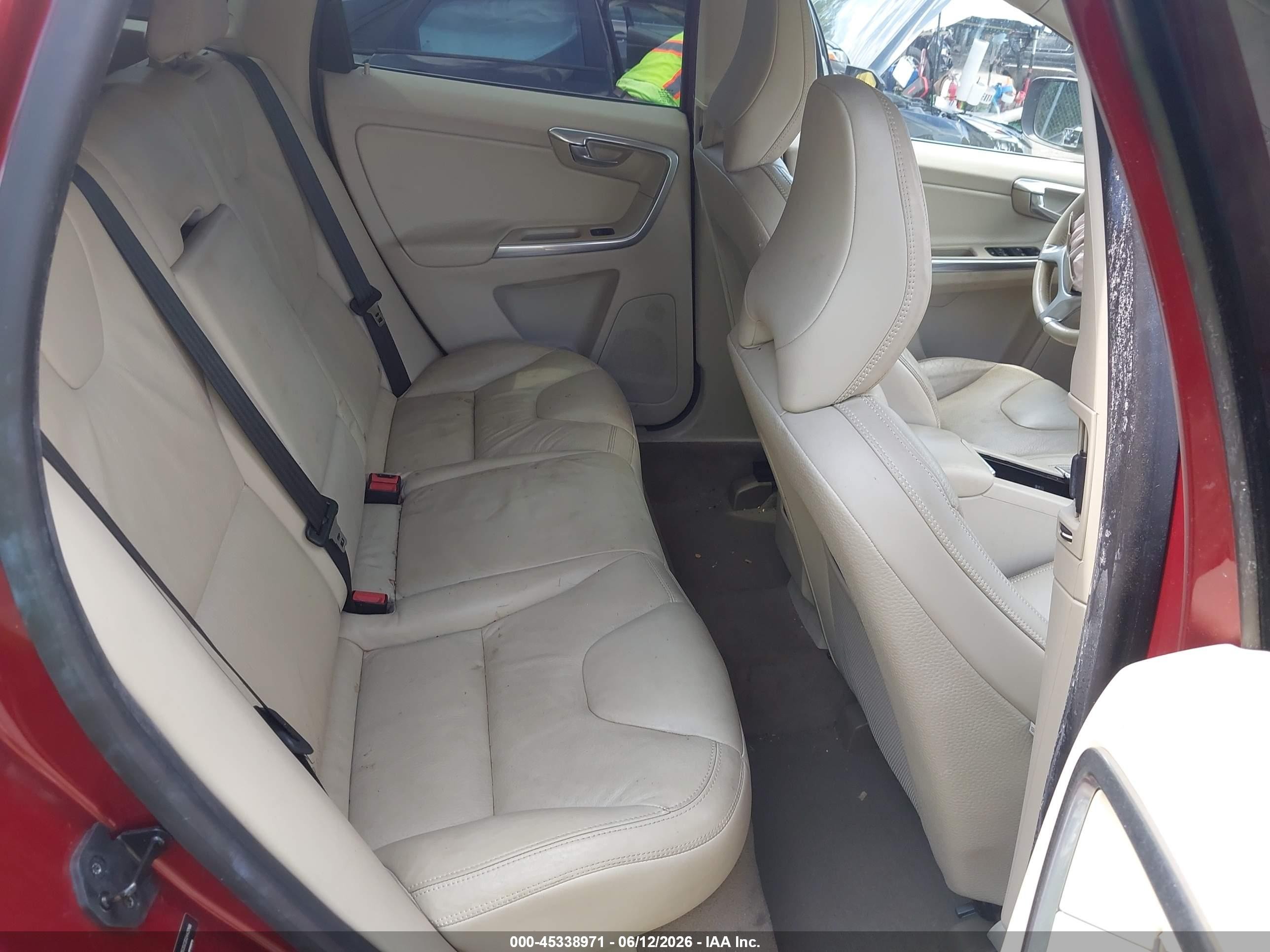2013 Volvo Xc60 3.2 Premier Red vin: YV4952DZ2D2442766