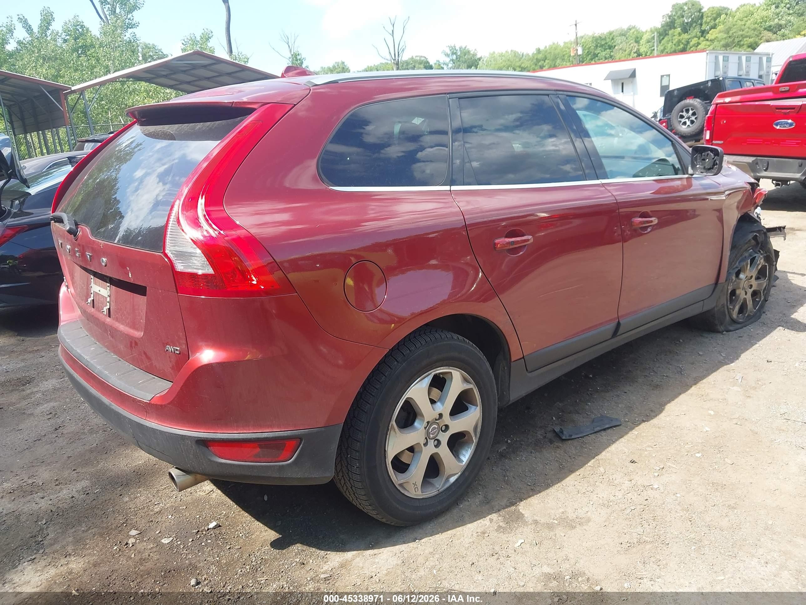 2013 Volvo Xc60 3.2 Premier Red vin: YV4952DZ2D2442766