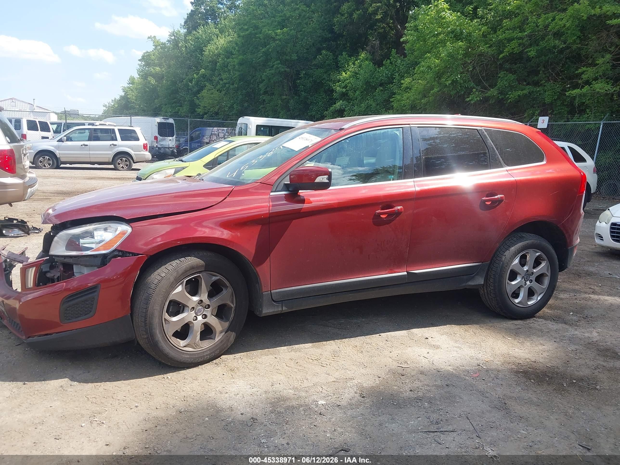 2013 Volvo Xc60 3.2 Premier Red vin: YV4952DZ2D2442766
