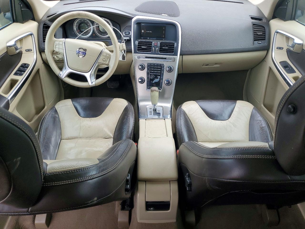 2012 Volvo Xc60 3.2 Brown vin: YV4952DZ3C2328032