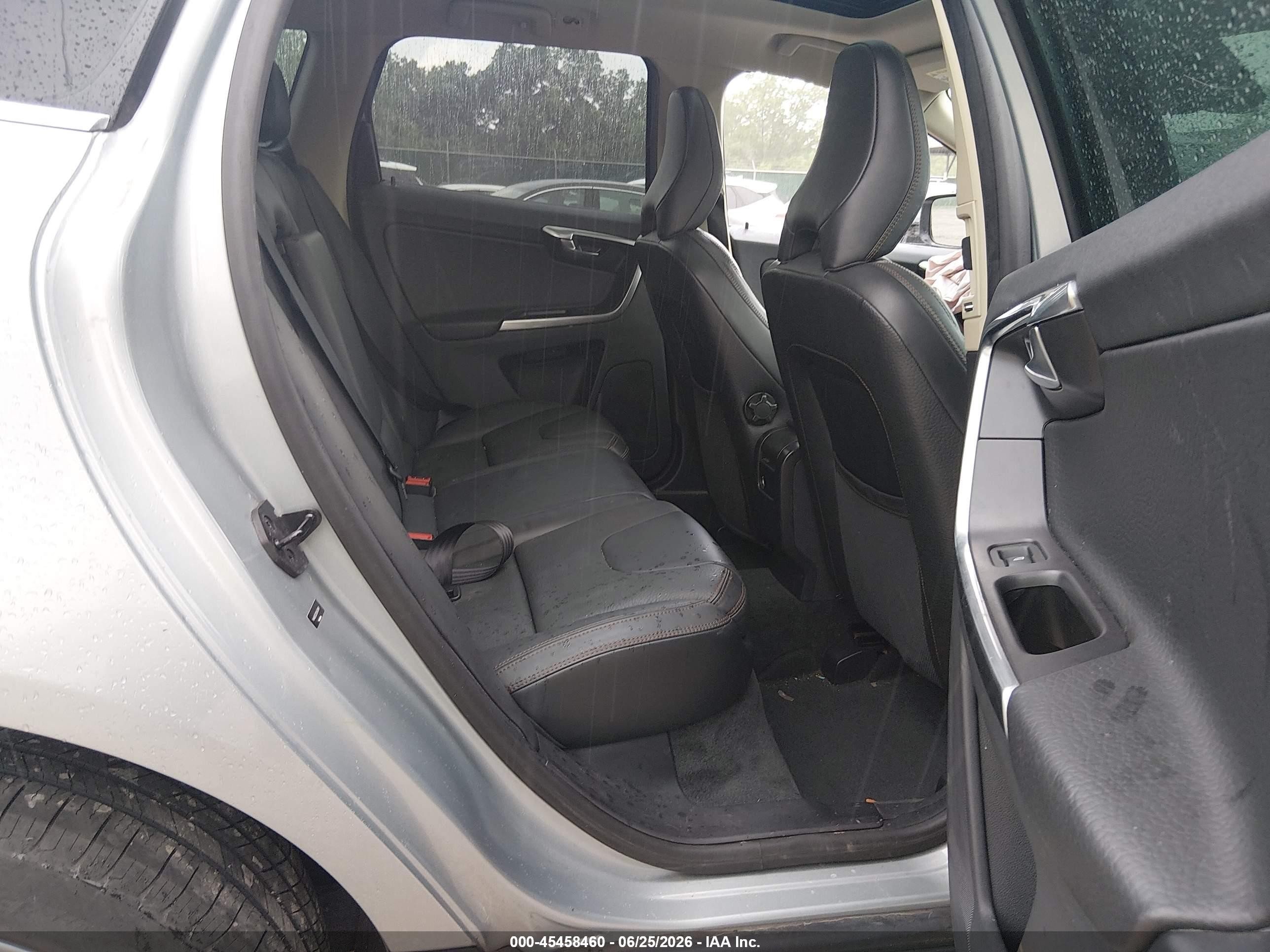 2013 Volvo Xc60 3.2 Premier Silver vin: YV4952DZ3D2433641