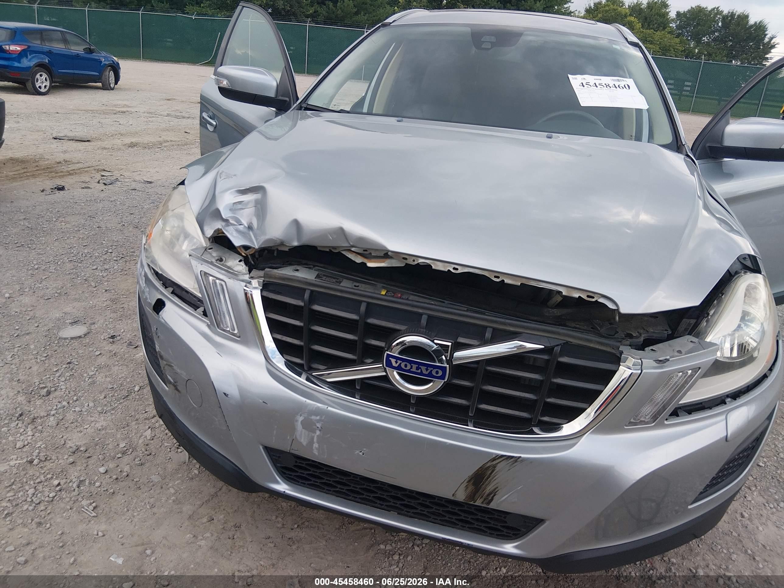 2013 Volvo Xc60 3.2 Premier Silver vin: YV4952DZ3D2433641