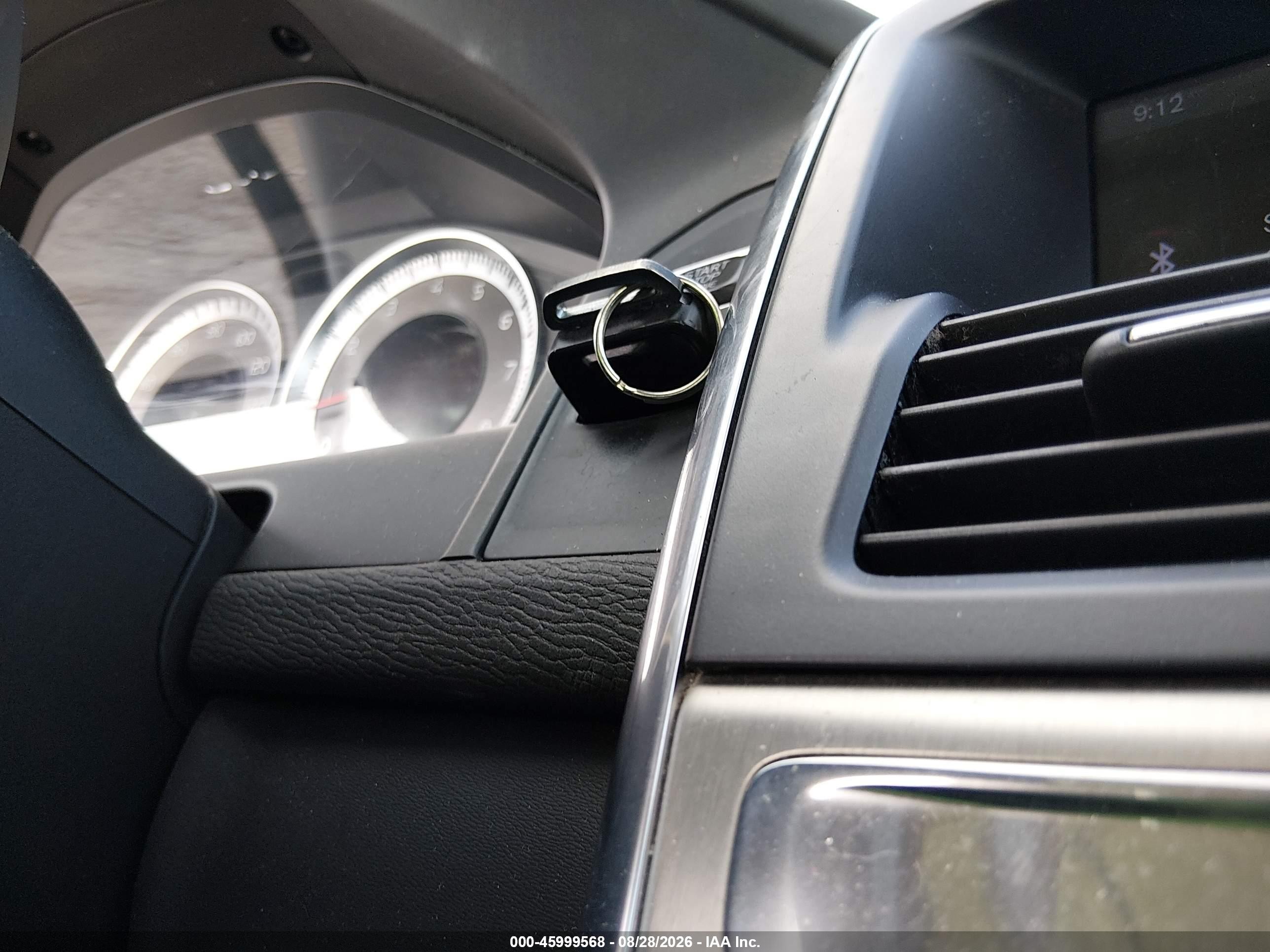 2012 Volvo Xc60 3.2/3.2 Platinum/3.2 Premier/3.2 Premier Plus Black vin: YV4952DZ4C2317377