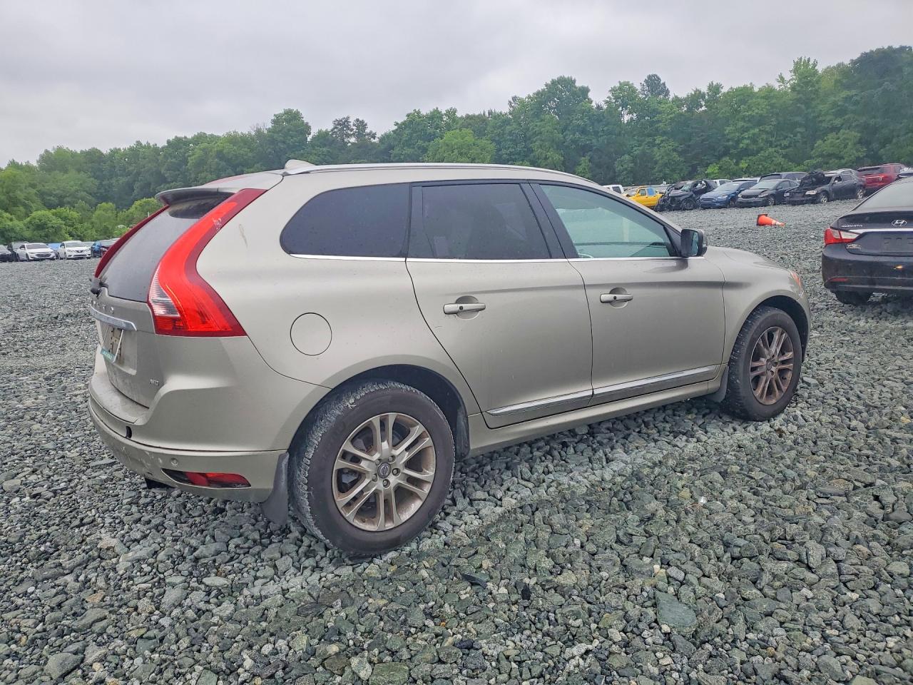 2014 Volvo Xc60 3.2 Gold vin: YV4952DZ4E2507067